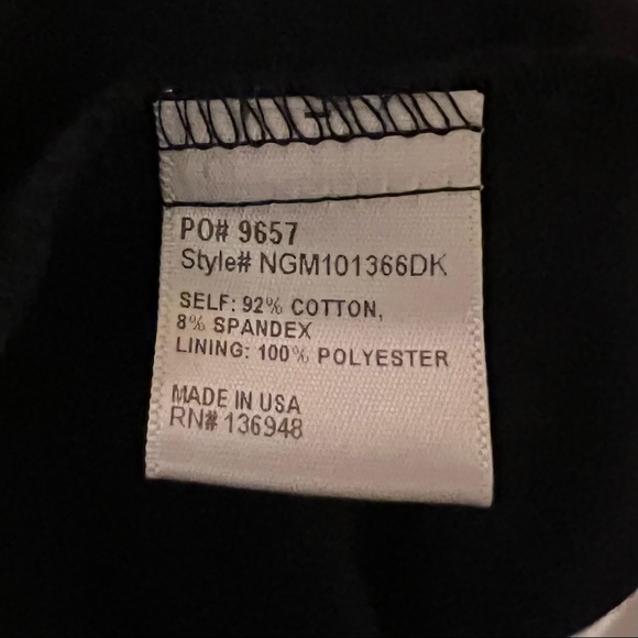 Pointed sweetheart neckline midi dress - Picture 7 of 7